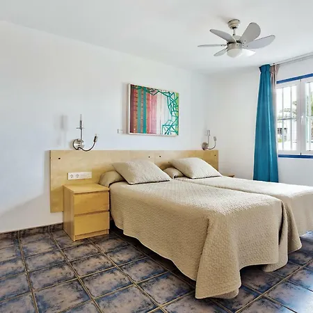 Nautilus Lanzarote بويرتو ذيل كارمين