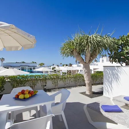 شقة فندقية Nautilus Lanzarote 4*